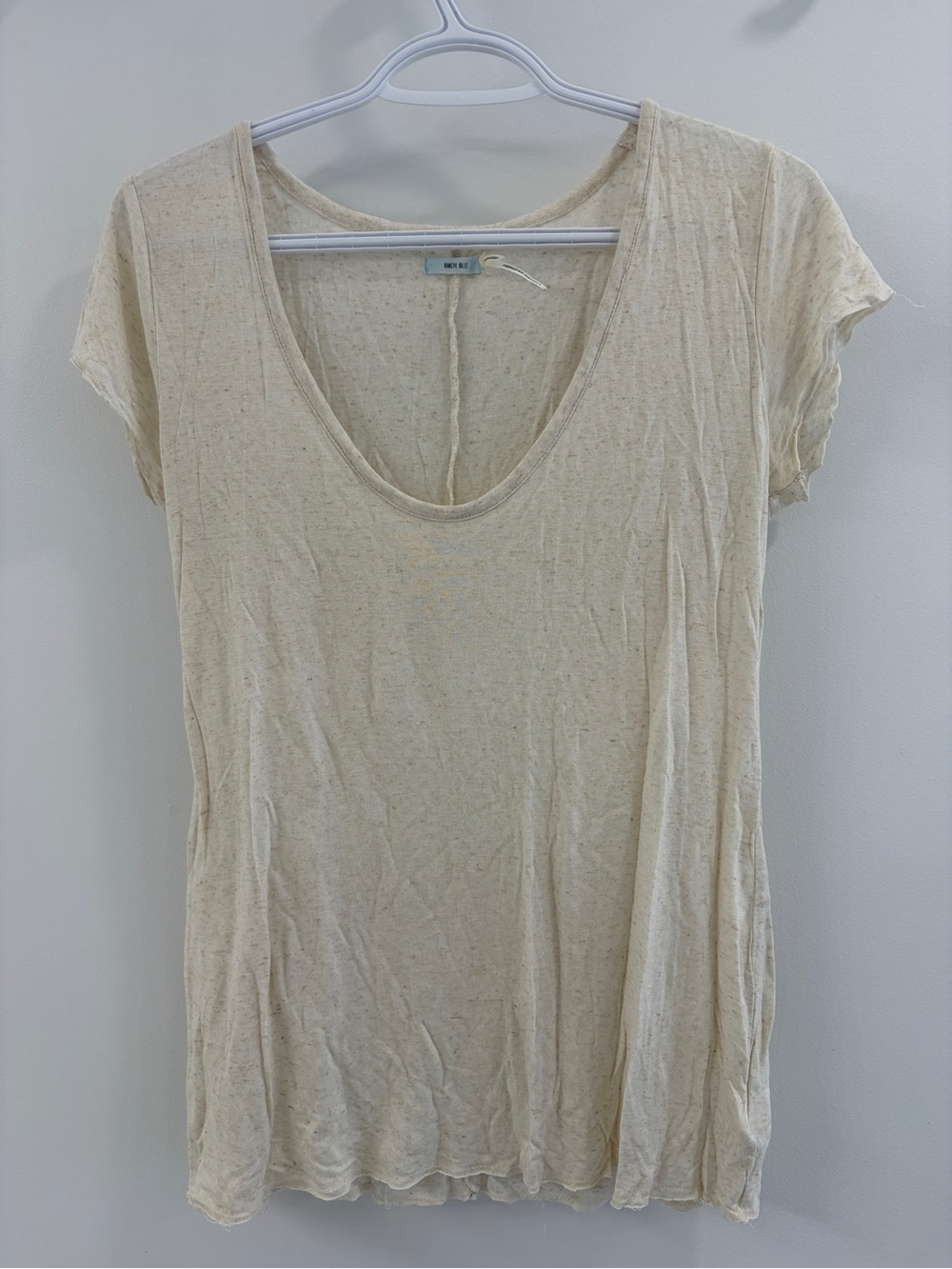 Scoop Neck Short Sleeve Tee in Light Cream - Medium